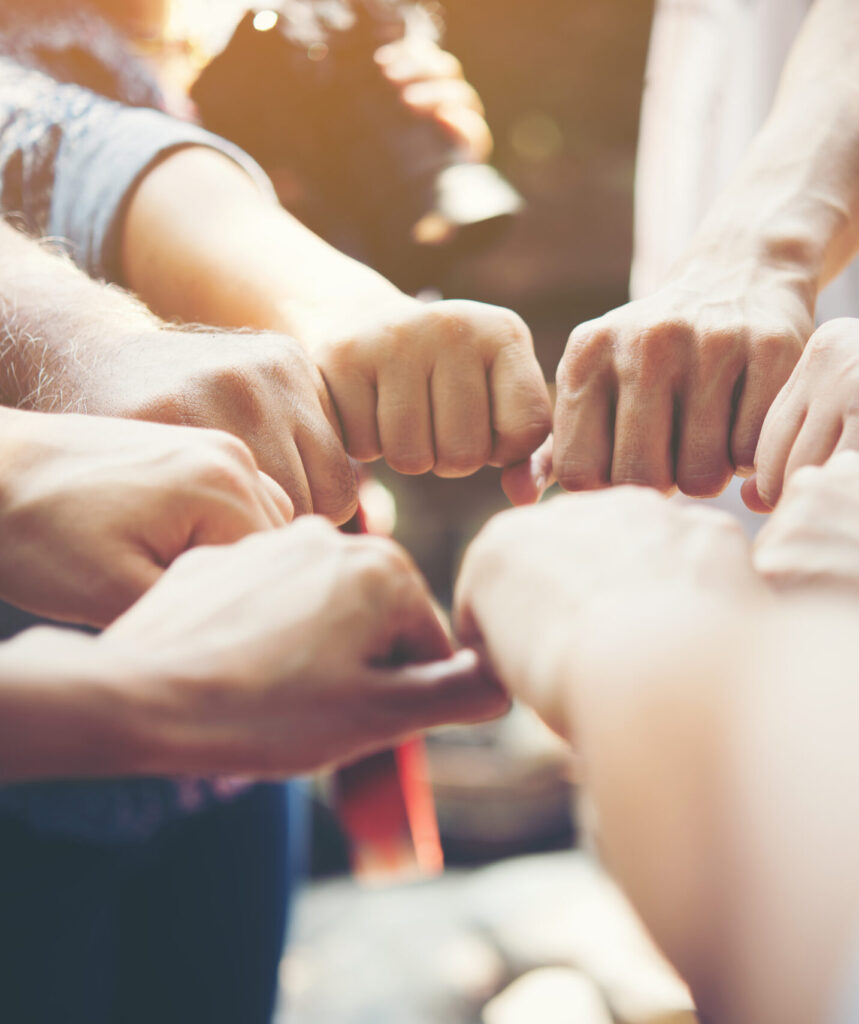 Créditos: Freepik Pessoas unidas